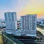 Rose House 2-Bedroom Apartment Pool#Gym#View