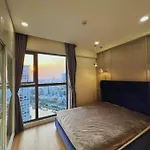 Rose House 2-Bedroom Apartment Pool#Gym#View